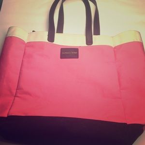 🌴 VS Color block Tote! 🌴
